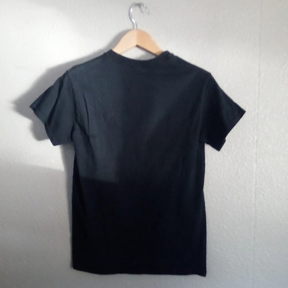 Gildan t-shirt size small ( box BD ) - Picture 2 of 3